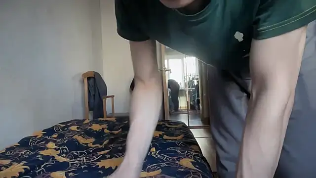 Lamonteik online show from April 2026 12:54:01 PM