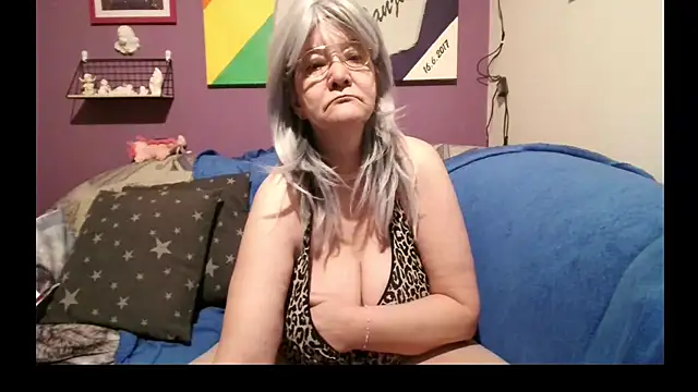 milfchantal4 online show from March 2025 03:19:01 PM