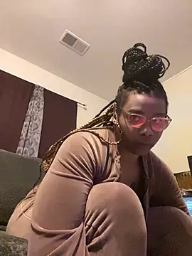Snapshot of ExoticBlue-Butterfly chatting on June 2026 04:24:01 AM ExoticBlue-Butterfly online show from June 2026 04:24:01 AM