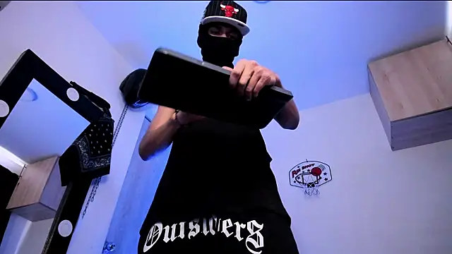 Samuel Suarez online show from February 2026 07:13:01 PM