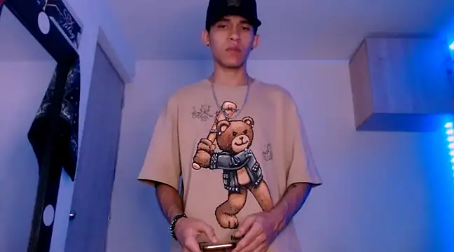 Samuel Suarez online show from February 2025 09:17:01 PM
