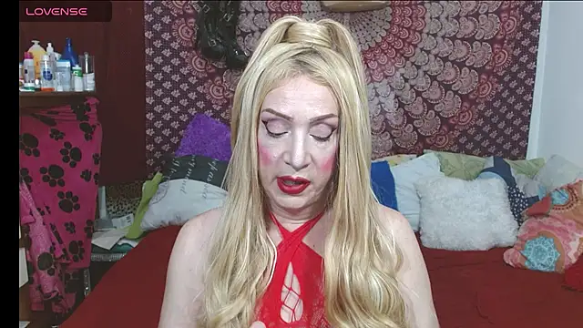 elena evans online show from March 2026 03:48:01 PM