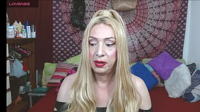 elena evans online show from March 2026 05:49:01 PM