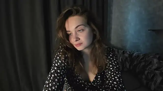 KristinaLoison online show from April 2026 10:06:01 AM
