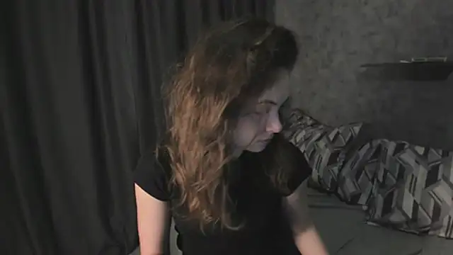 KristinaLoison online show from April 2026 04:24:02 PM