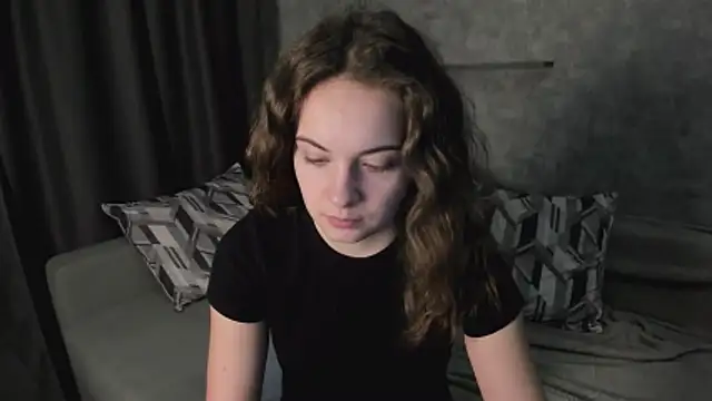 KristinaLoison online show from March 2026 05:20:02 PM