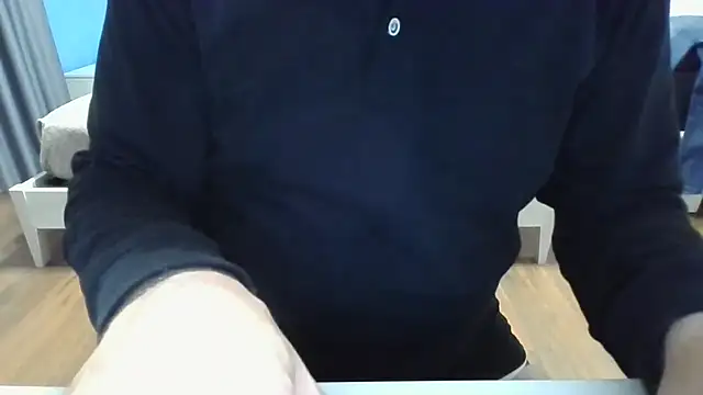 alessex24 online show from October 2025 05:14:02 PM