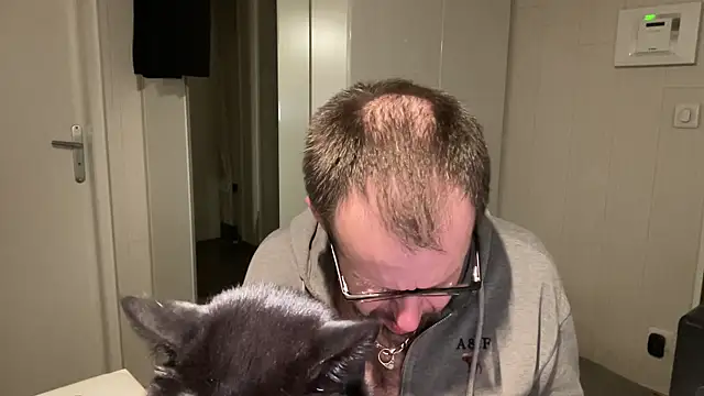 FABIOGLASSES online show from March 2026 09:17:02 PM