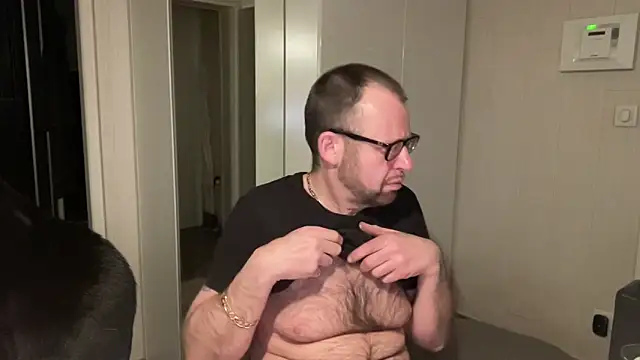 FABIOGLASSES online show from February 2026 08:48:02 PM