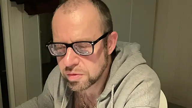 FABIOGLASSES online show from November 2025 09:48:01 PM