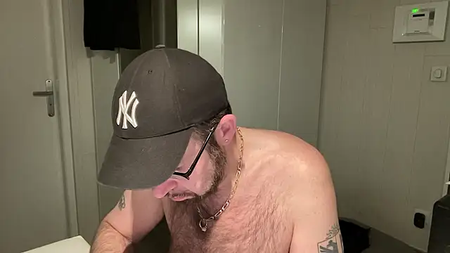 FABIOGLASSES online show from April 2026 11:56:01 PM