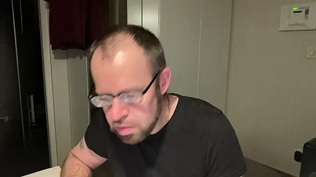 FABIOGLASSES online show from February 2026 11:17:02 PM