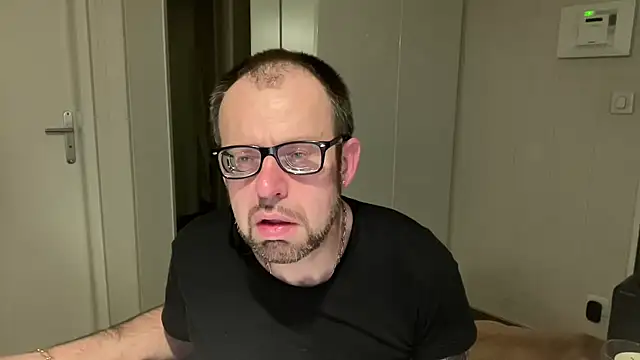 FABIOGLASSES online show from May 2026 09:55:02 PM