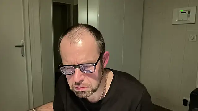 FABIOGLASSES online show from January 2026 09:22:01 PM