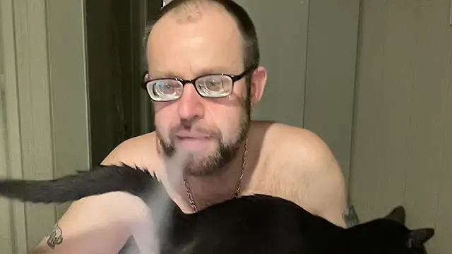 FABIOGLASSES online show from May 2026 10:08:01 PM