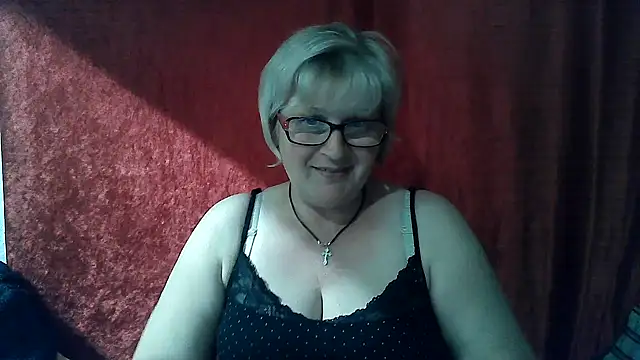 Gina Marlyn online show from April 2026 07:38:02 PM