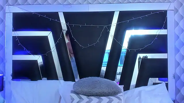 Snapshot of katya_kozlov chatting on September 2025 05:34:01 AM katya kozlov online show from September 2025 05:34:01 AM