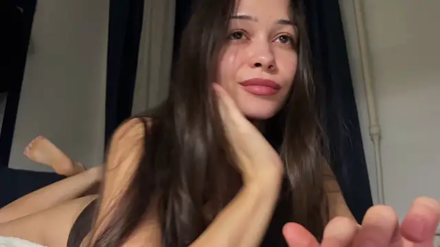mo1ly online show from June 2026 10:59:01 PM