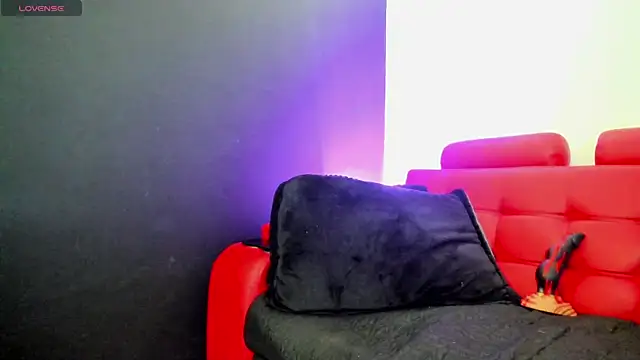 xkull666 online show from November 2025 06:51:01 PM