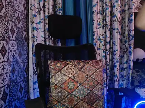 The Divine Love online show from December 2025 09:03:02 PM