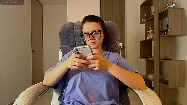 Snapshot of Arya_starrk chatting on November 2025 02:10:01 PM Arya starrk online show from November 2025 02:10:01 PM