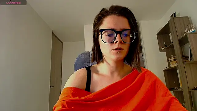 Snapshot of Arya_starrk chatting on November 2025 02:34:02 PM Arya starrk online show from November 2025 02:34:02 PM