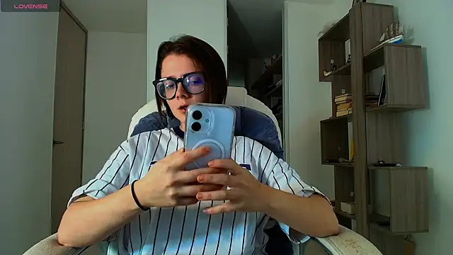 Snapshot of Arya_starrk chatting on December 2025 01:10:02 PM Arya starrk online show from December 2025 01:10:02 PM