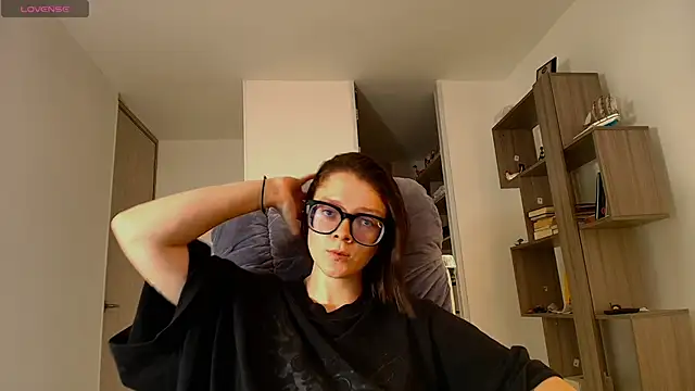 Snapshot of Arya_starrk chatting on November 2025 02:20:01 PM Arya starrk online show from November 2025 02:20:01 PM