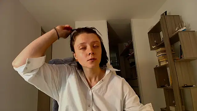 Arya starrk online show from October 2025 04:19:02 PM