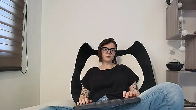 Arya starrk online show from March 2026 02:22:02 PM