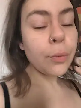 Snapshot of Stoned-baby69 chatting on February 2025 11:49:01 AM Stoned-baby69 online show from February 2025 11:49:01 AM