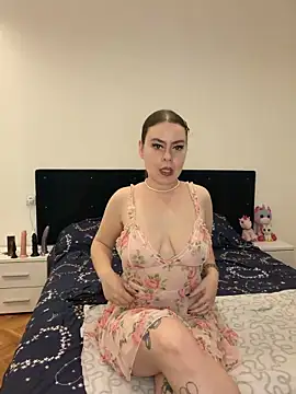 Stoned-baby69 online show from May 2026 12:25:02 PM
