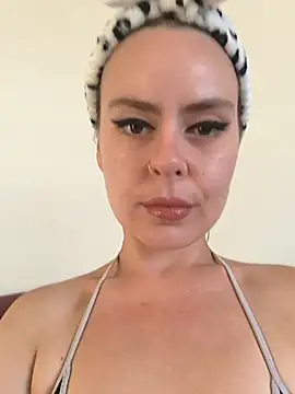 Snapshot of Stoned-baby69 chatting on September 2025 03:48:02 PM Stoned-baby69 online show from September 2025 03:48:02 PM