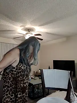EvaRobinson online show from March 2025 01:36:02 AM
