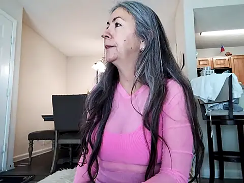 EvaRobinson online show from January 2025 02:52:02 PM
