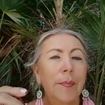 EvaRobinson online show from July 2026 06:49:01 PM