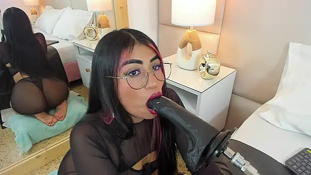 AntoniaRoss  online show from February 2025 08:38:02 PM