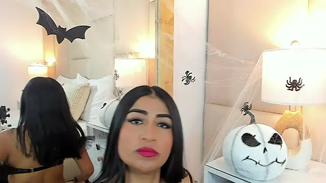 AntoniaRoss  online show from October 2025 01:41:02 PM