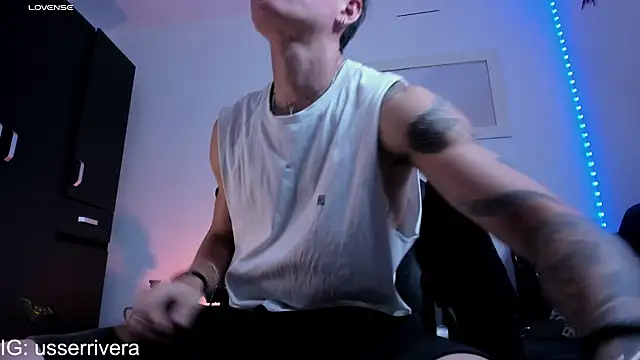 Snapshot of Thomass_clark chatting on March 2025 08:29:02 PM Thomass clark online show from March 2025 08:29:02 PM