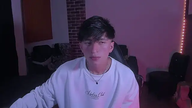 Thomass clark online show from April 2026 12:57:02 AM