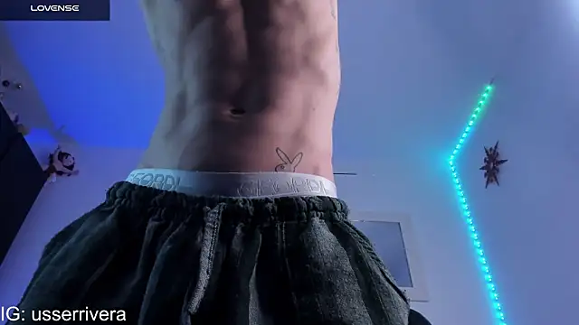 Snapshot of Thomass_clark chatting on February 2025 03:08:02 AM Thomass clark online show from February 2025 03:08:02 AM