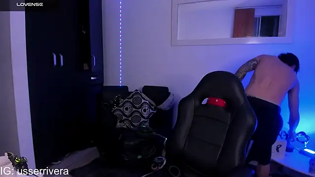 Snapshot of Thomass_clark chatting on February 2025 01:34:01 AM Thomass clark online show from February 2025 01:34:01 AM