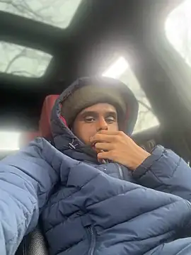 Snapshot of dingoding chatting on February 2025 09:44:02 PM dingoding online show from February 2025 09:44:02 PM