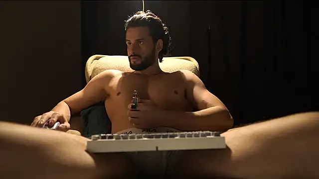 Keen   Luckystrike online show from March 2026 10:28:02 PM