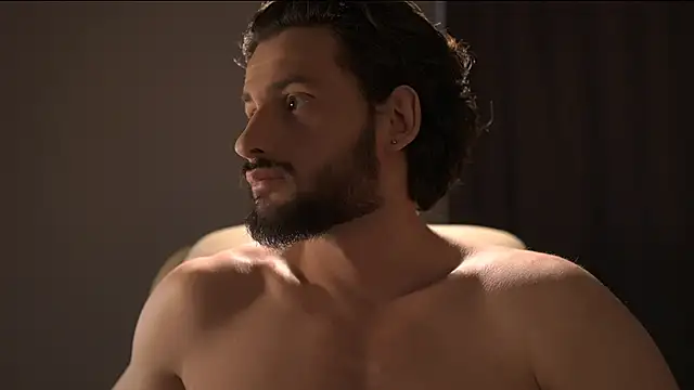 Keen   Luckystrike online show from April 2026 05:58:02 AM