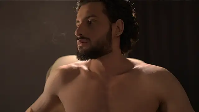 Keen   Luckystrike online show from April 2026 06:04:02 AM