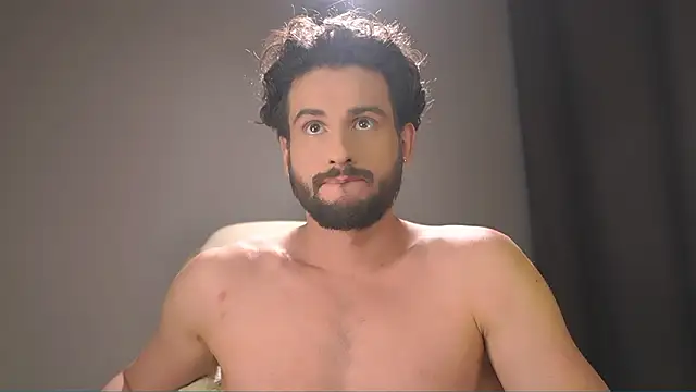 Keen   Luckystrike online show from February 2026 01:10:01 PM