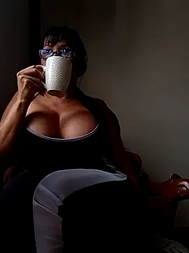 Snapshot of kelly_dirty_ chatting on September 2025 02:26:02 PM kelly dirty online show from September 2025 02:26:02 PM