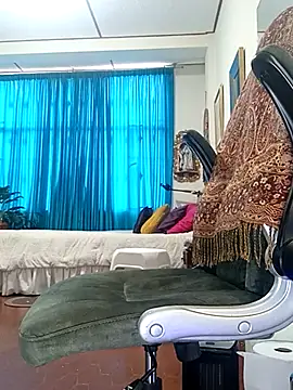 Snapshot of kelly_dirty_ chatting on February 2026 04:18:02 PM kelly dirty online show from February 2026 04:18:02 PM