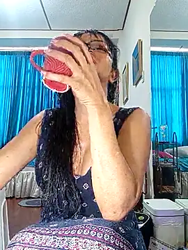 kelly dirty  online show from May 2026 04:56:02 PM